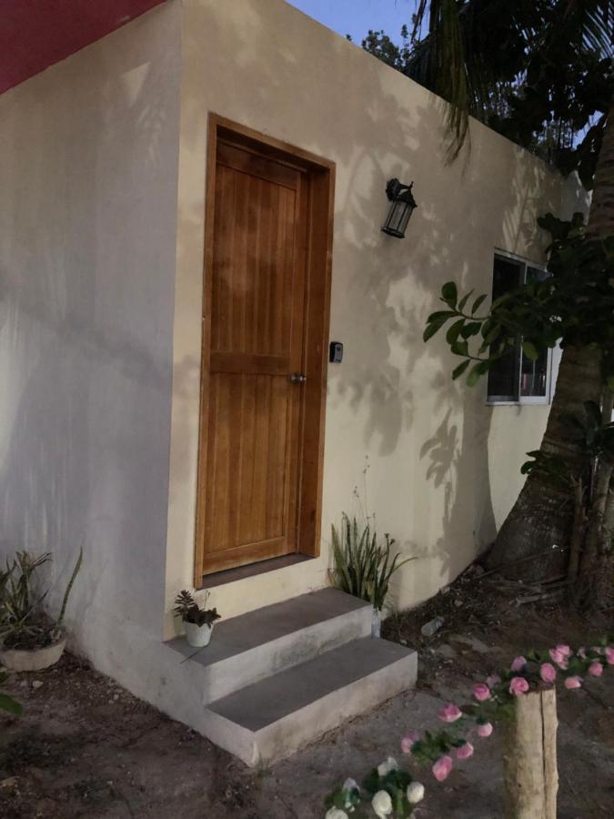 Casa Los Abuelos Isla Holbox Exterior photo